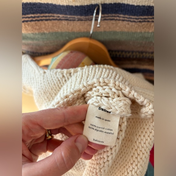 BABAA // Top No1 - Picture 5 of 5